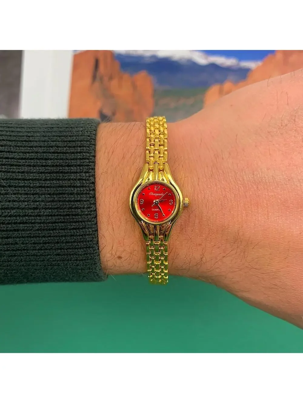 Minimalistic Gold And Red Face Round Dainty Stainless Steel Y2K 2000s